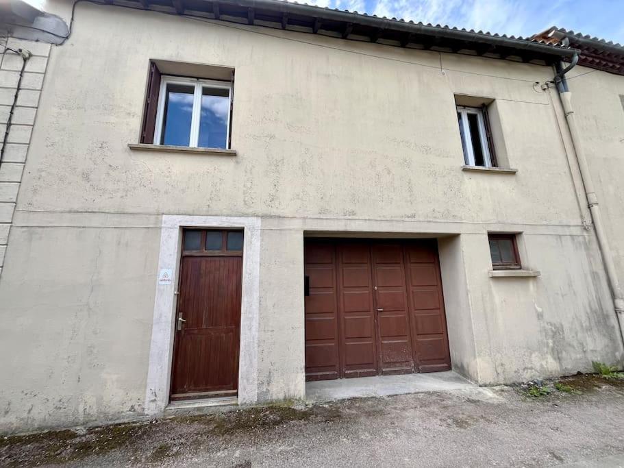 La Petite Ourse Maison De Village A Oust Exterior photo